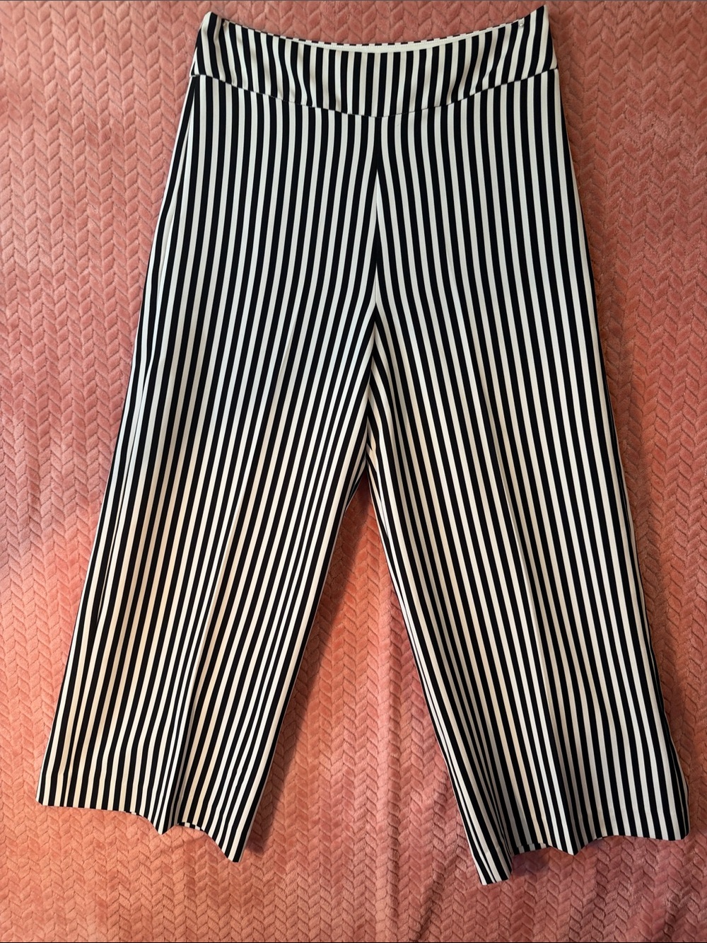 Express Black and White Striped Detail Top
